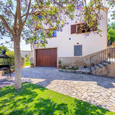 Brisa By Unik Vacation La Riera (Catalonia)
