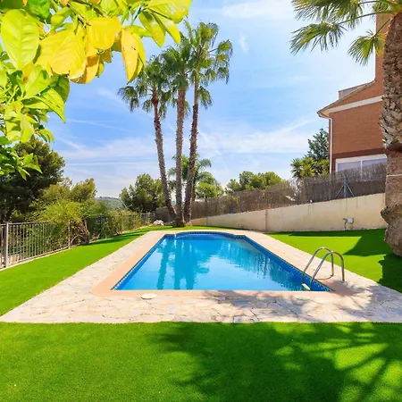 Brisa By Unik Vacation La Riera (Catalonia)